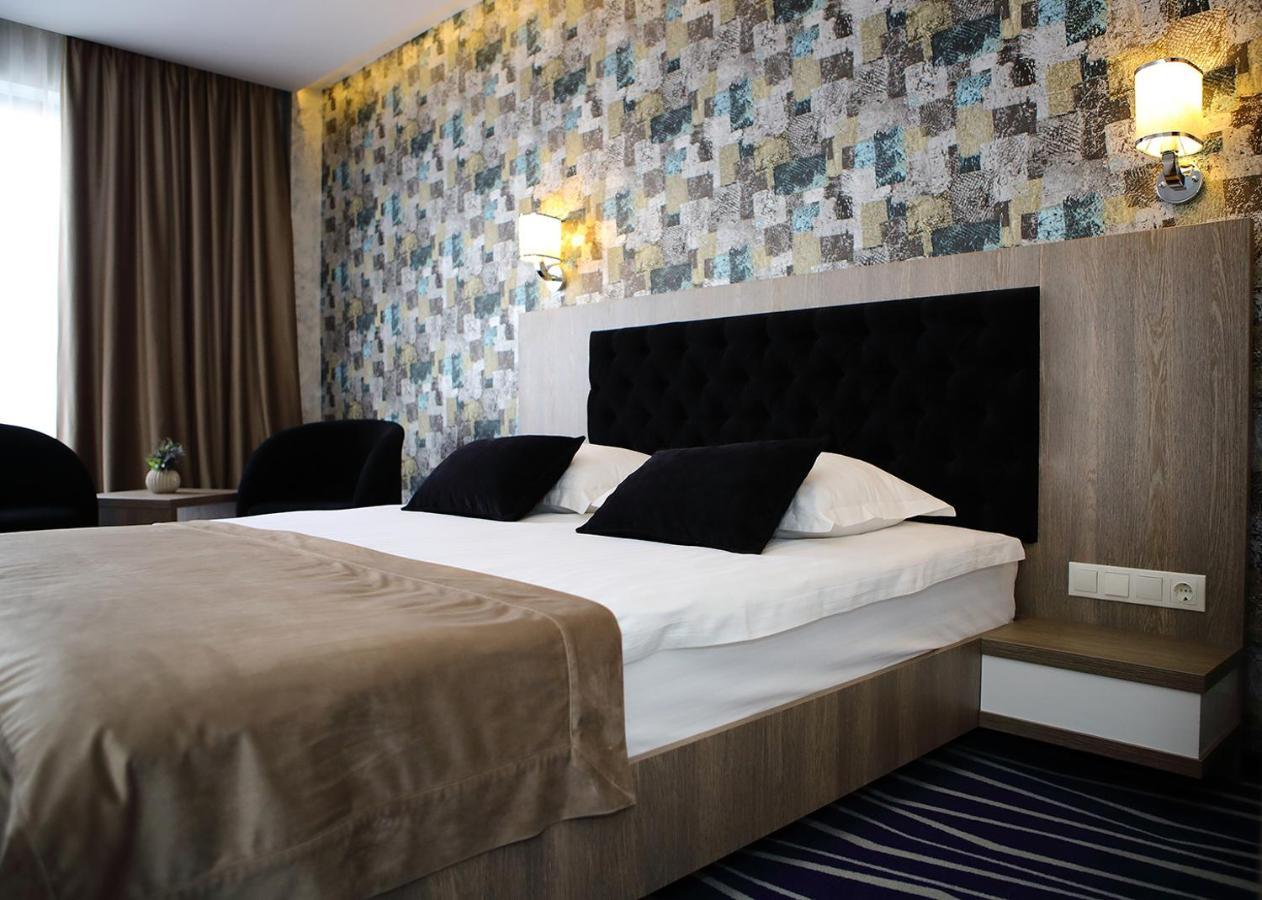 Hotel Meliss Events Craiova Exteriér fotografie