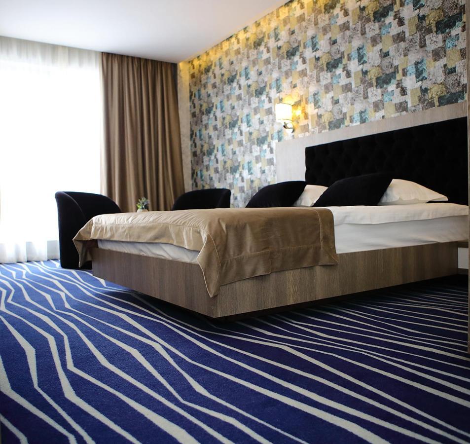 Hotel Meliss Events Craiova Exteriér fotografie