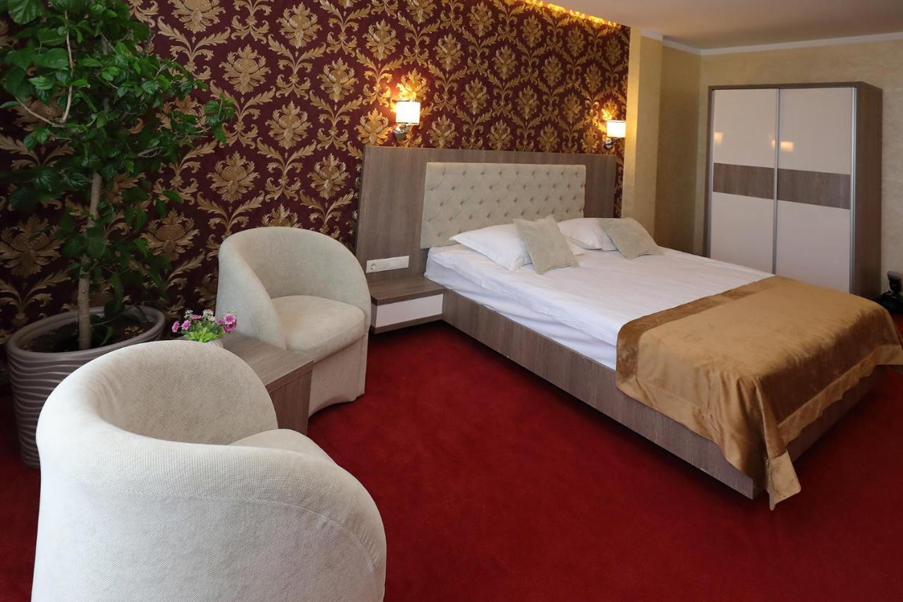 Hotel Meliss Events Craiova Exteriér fotografie