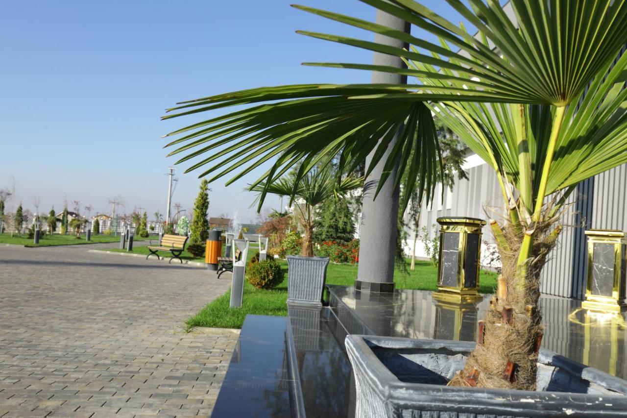 Hotel Meliss Events Craiova Exteriér fotografie